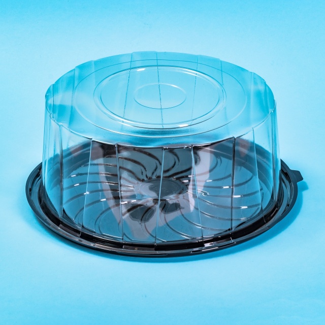 Caserolă pentru tort