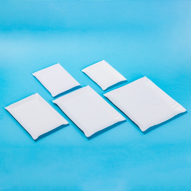 Farfurie din carton, pătrat