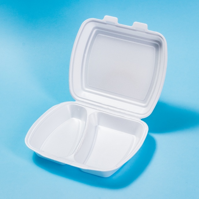 Caserolă din polistiren cu două compartimente