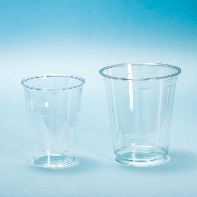 Pahare din plastic, Cristal