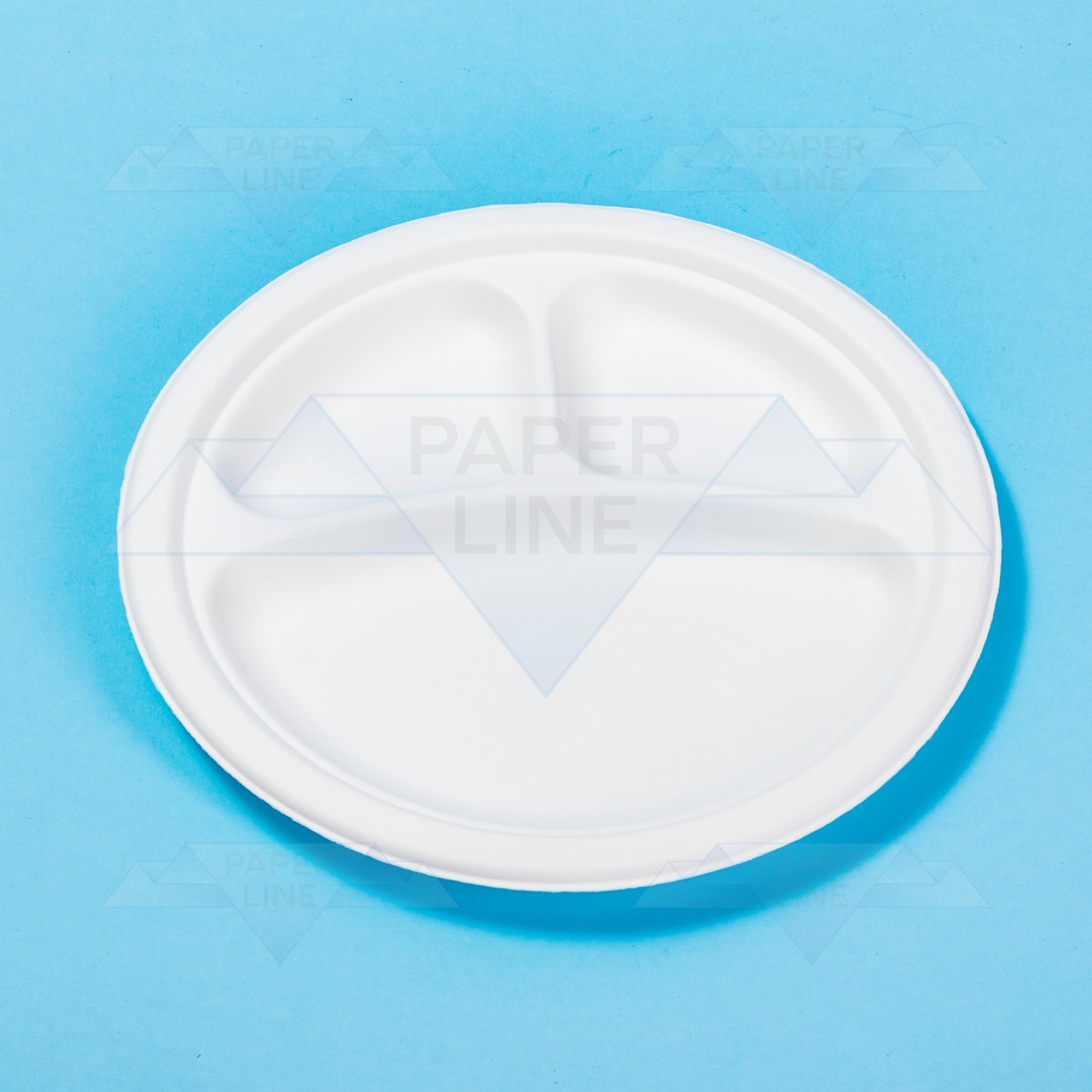 Farfurie din carton alb cu trei compartimente model 1